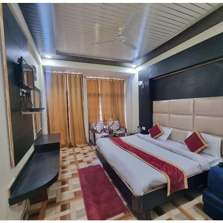 Hotel Krishna Palace, Mussoorie Extérieur photo